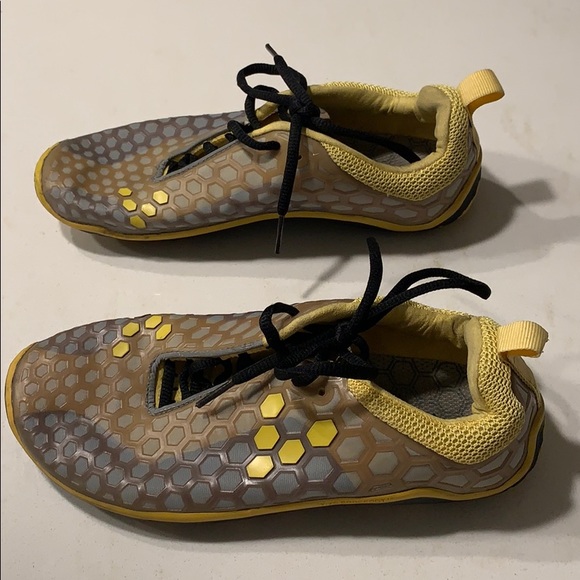 Terra Plana yellow and black sneakers - Picture 2 of 4